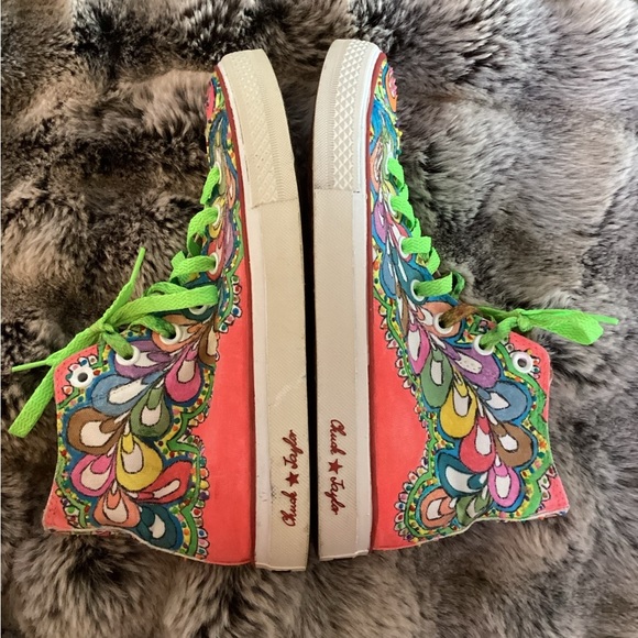 Converse Shoes - 𝅺CHUCK Taylor All Star Color Filled Bedazzled Shoes size 8